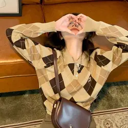 Fashionable and Versatile Diamond Grid Sweater Women's Knitted Sweater New Polo Collar Design Sense Small Short Top for Women