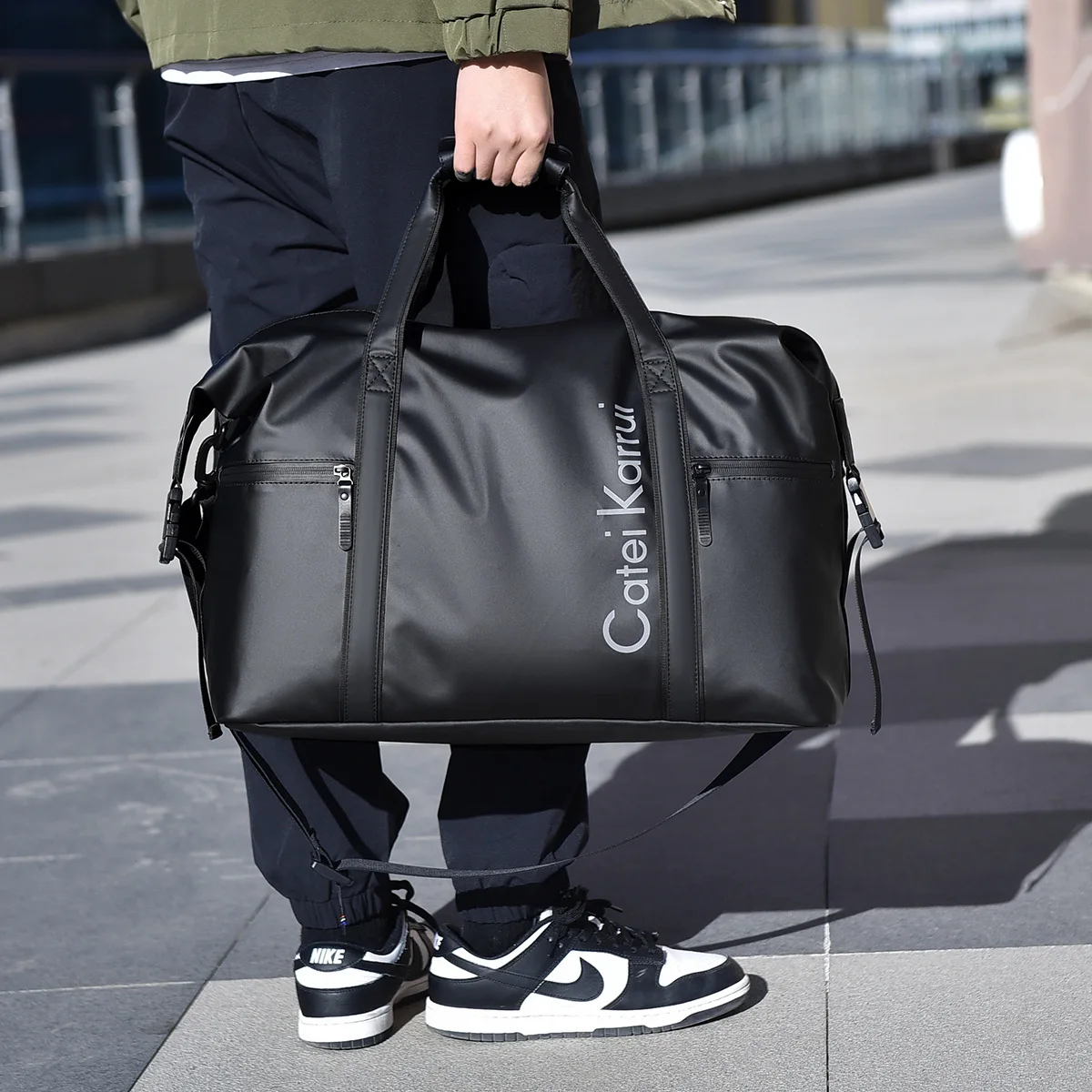 Men's Large Capacity Luggage Business Trip Waterproof Wear-resistant Handbag Travel Bag New Fashionable Convenient Bag Luggage
