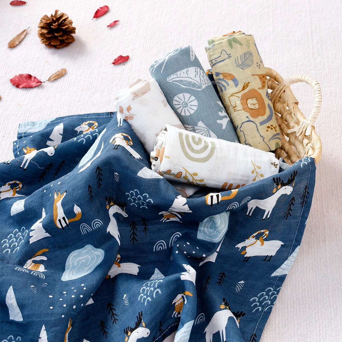 

Elinfant 100% Cotton 60*60cm 2 Layers Baby Scarf Handkerchief 5PCS Set Muslin Bib Burp Cloth