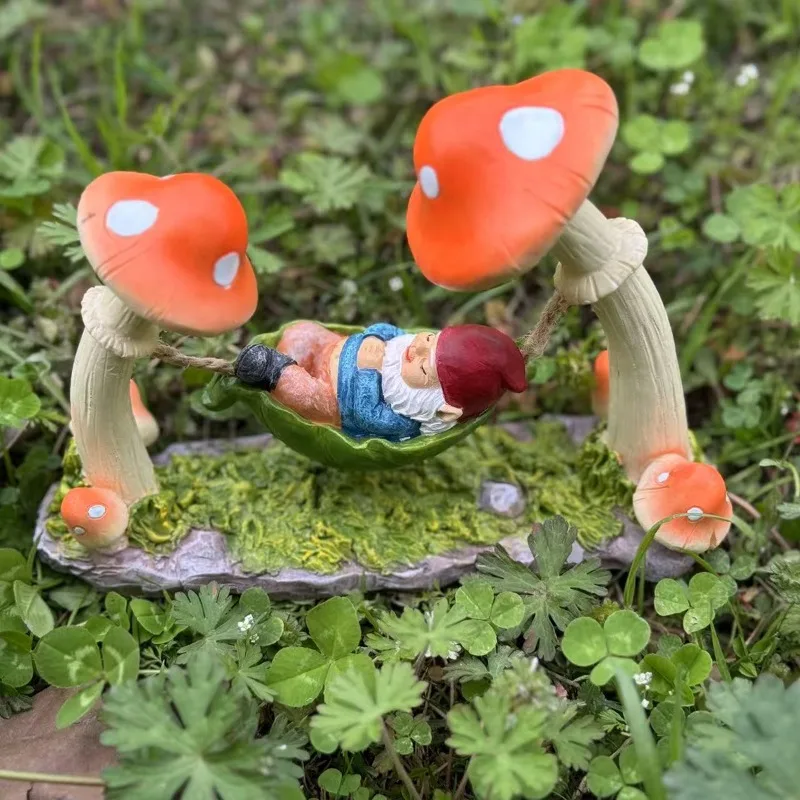 Resin Mushroom Dwarf Sculpture Hammock Ornaments Outdoor Courtyard Villa Micro Landscape Figure Statue Crafts Garden Decoration
