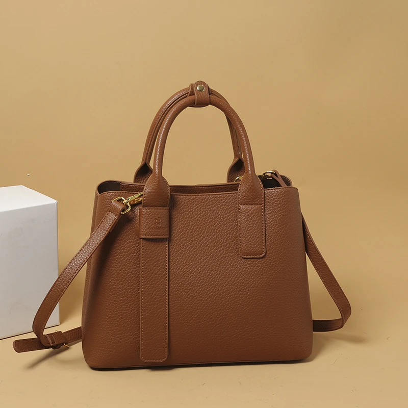 

2025 новые стильные однотонные модные сумки из искусственной кожи с ощущением роскоши, повседневные сумки через плечо большой вместимости для женщин