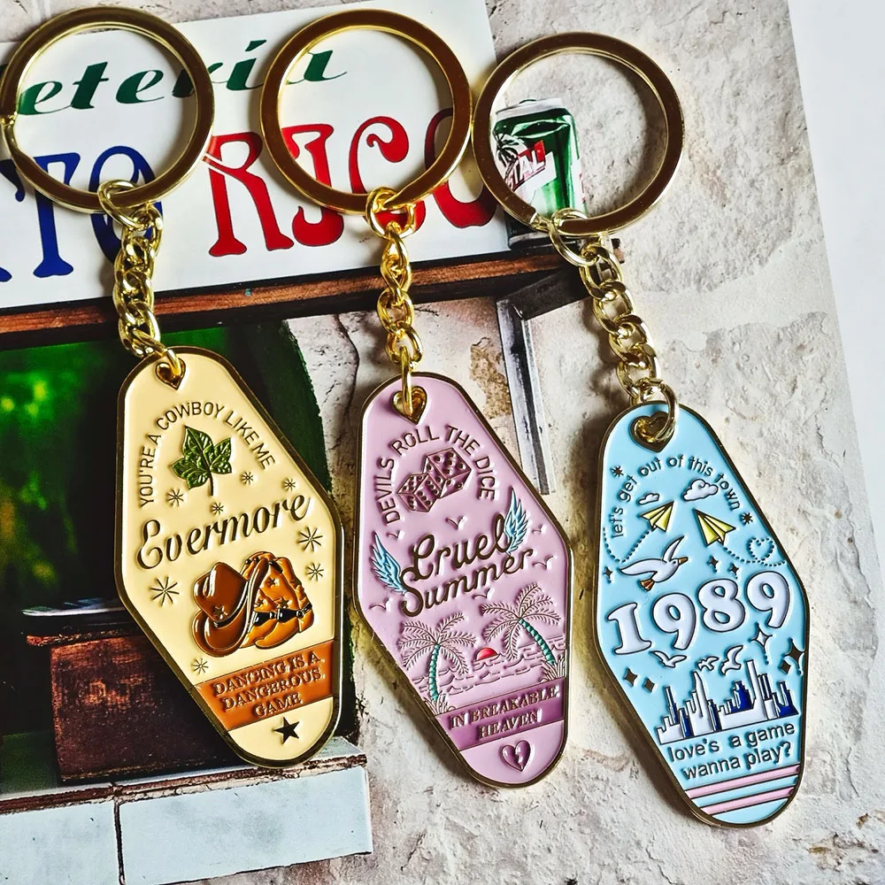 Music Singer Keychain Motel Key Chain Fashion Accessory