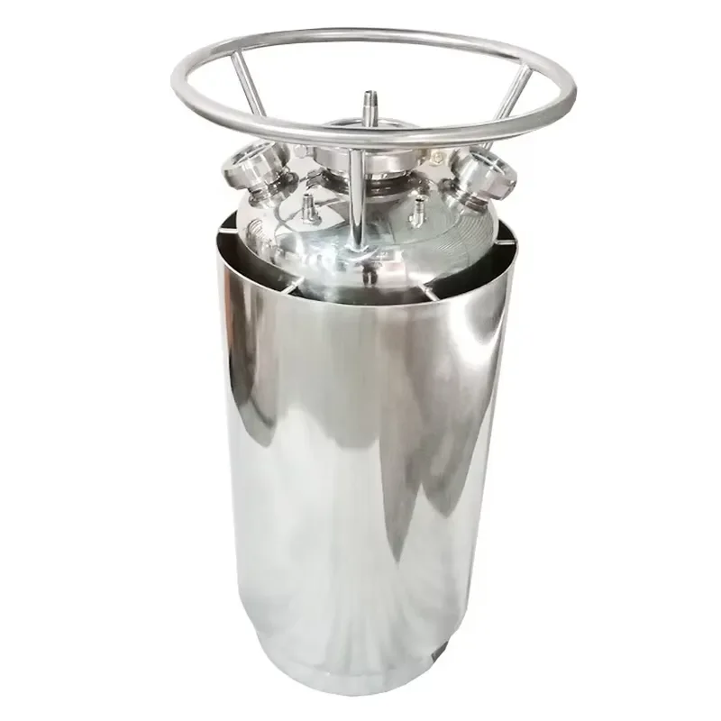 Stainless Steel Customized Jacketed Solvent Storage Tank Sanitary 50LB Pressurized SS304 Vessel