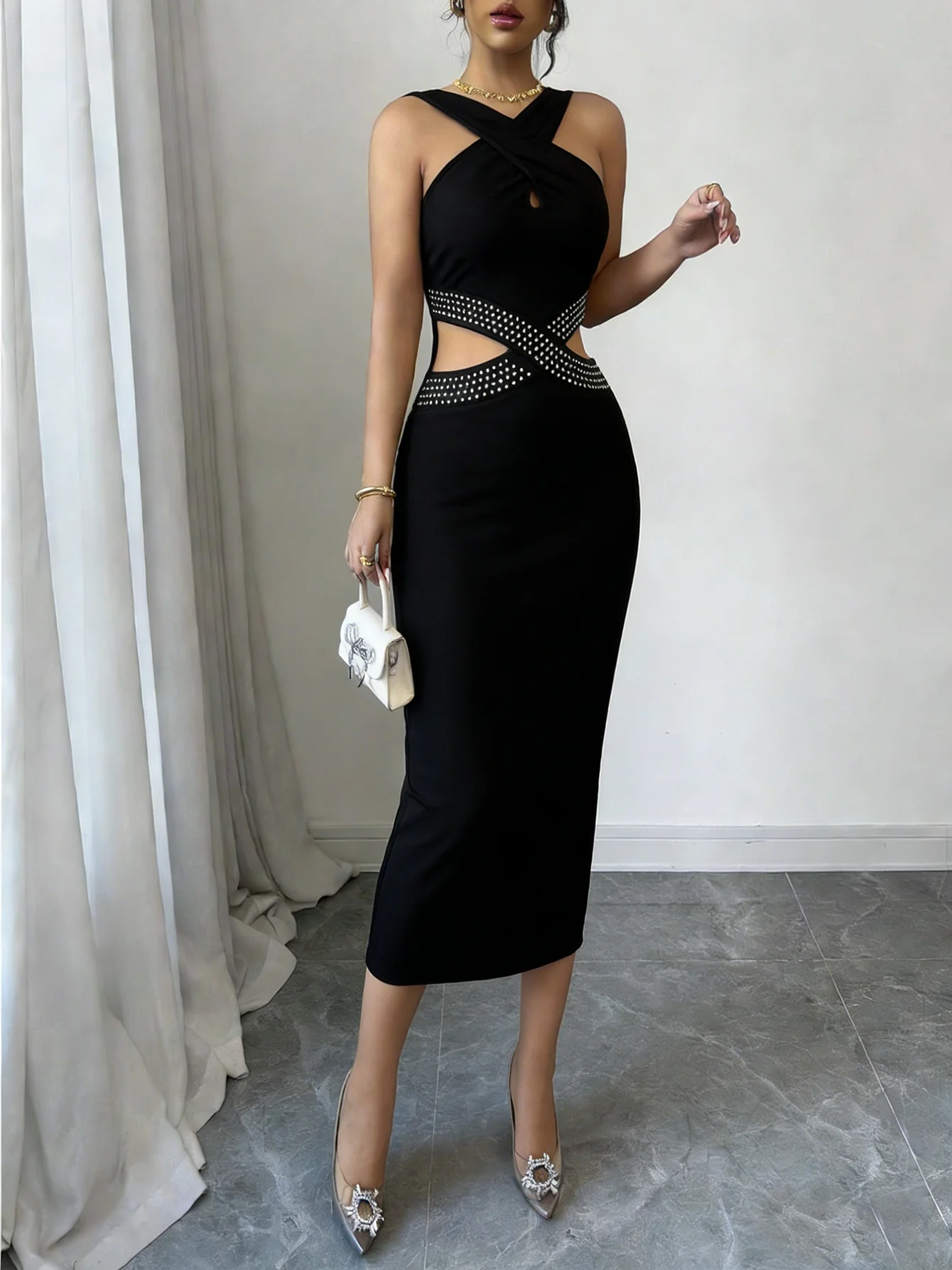 Midi-Kleid Frühling Sommer Damen Schwarz Neckholder Kreuzverziert mit Ausschnitten Bodycon Sexy Schick Elegant für Date Party Club Abendkleid
