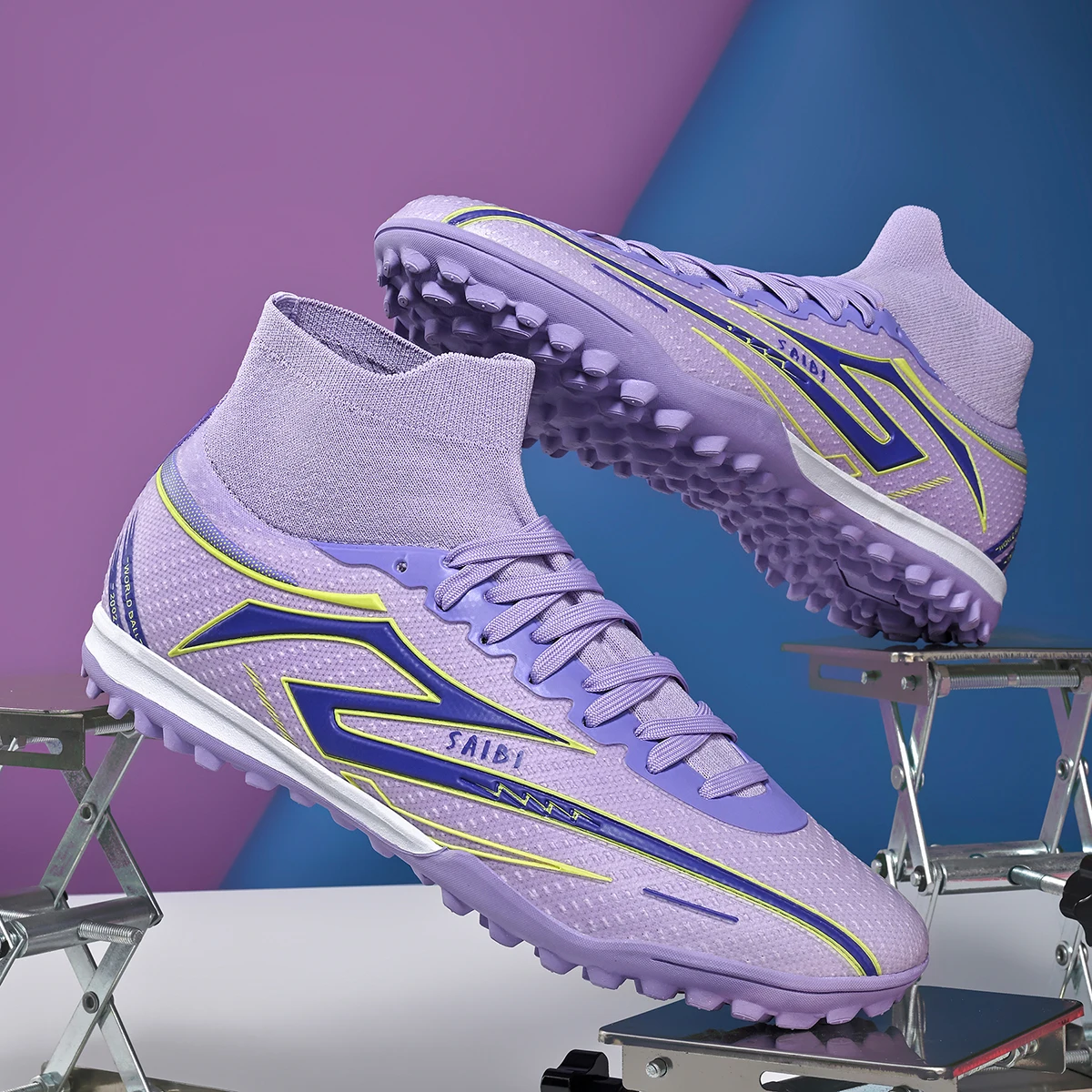 

New Men's High Top Soccer Shoes FG/TF Natural Artificial Grass Competition Training Shoes Professional Anti Slip Football Boots