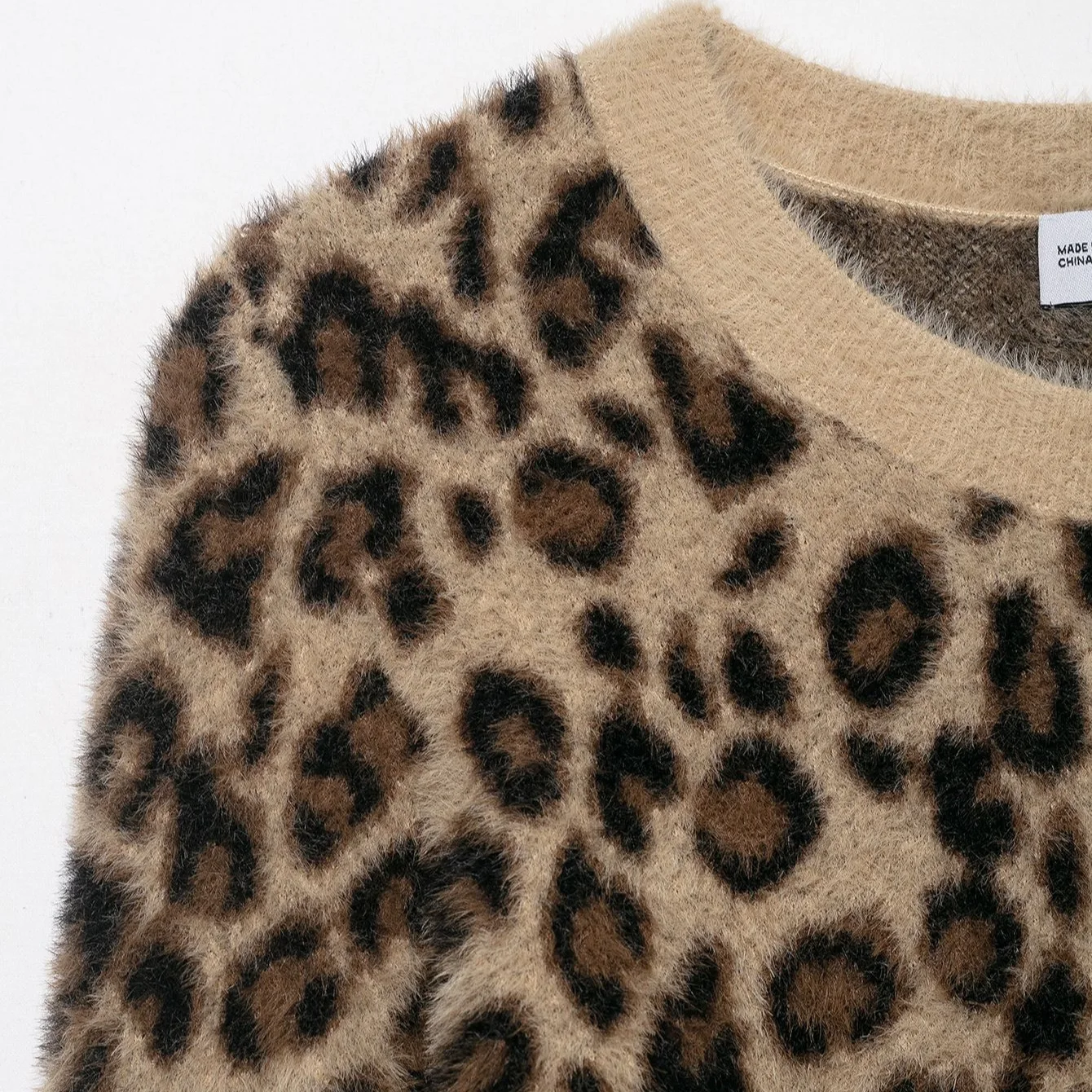 Winter New Fashion Animal Pattern Long-sleeved Knitted Sweater