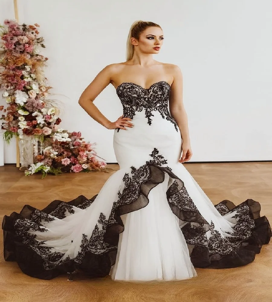 

Vintage Black And White Gothic Wedding Dress Elegant Mermaid Lace Retro Bridal Dress 2025 Medieval Country Bride Wear Customized
