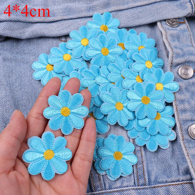 10PCS/lots Daisy Sunflower Flower Embroidery Patch Iron On Patches For Clothing Thermoadhesive Patches On Clothes Jacket Sew DIY