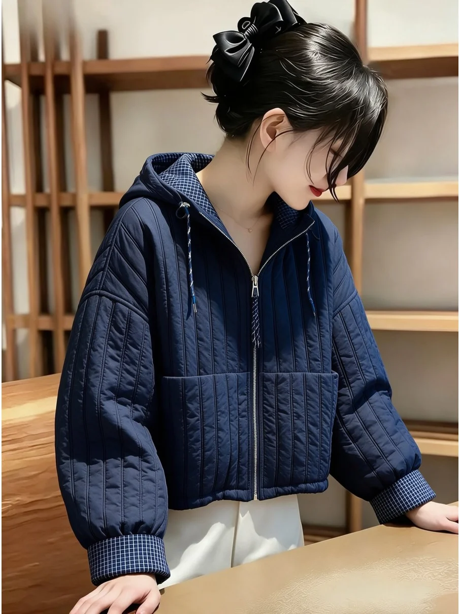 Young Stylish Lightweight Fleece Lined Cotton Jacket Women's Loose Fit Short Hooded Coat Casual Comfortable Warm Polyester