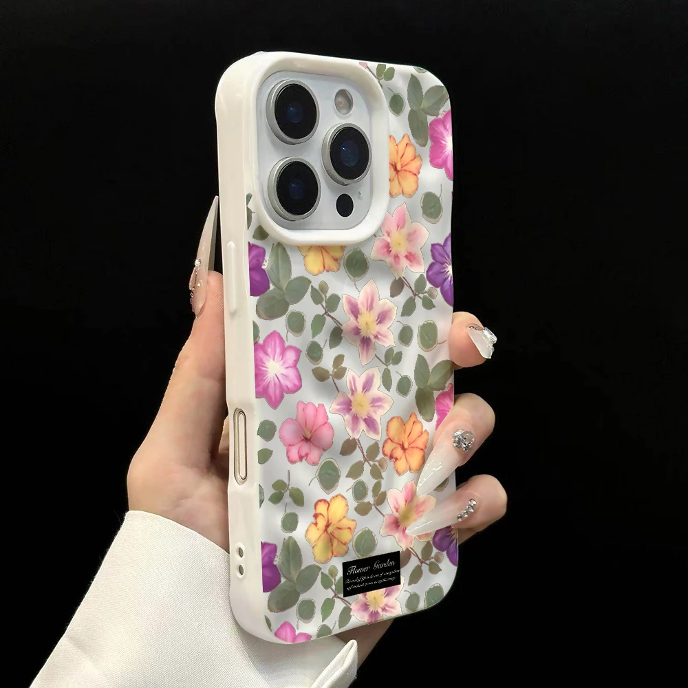 Frühlings-Klematis-Blumen Handyhülle für iPhone 17 16 15 14 13 12 11 Pro Max 14 15 Plus 17 Air Falten-Wellen Weiche Silikonhülle – Detail 8