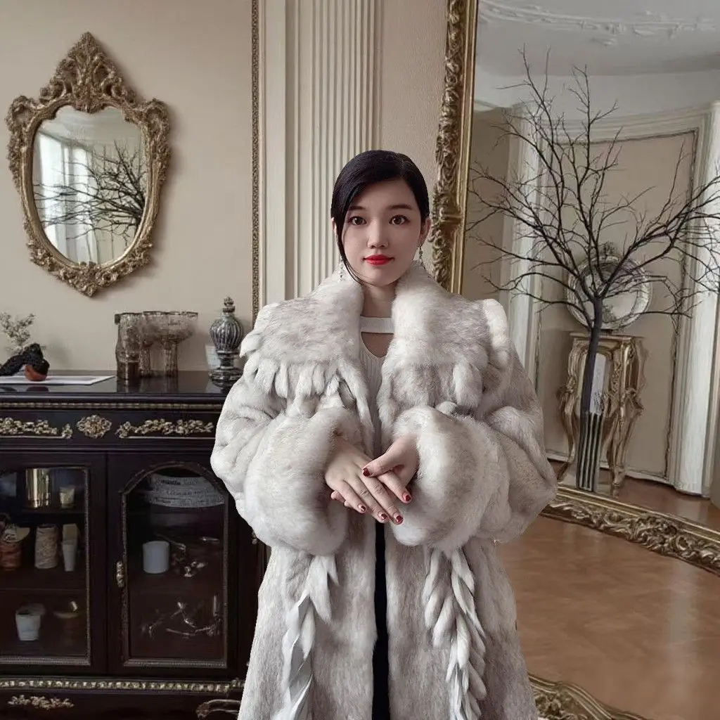 Langer Kaninchenfellmantel mit neuen Ärmeln für Damen mit Quastentemperament, luxuriös und luxuriös, warm im Winter