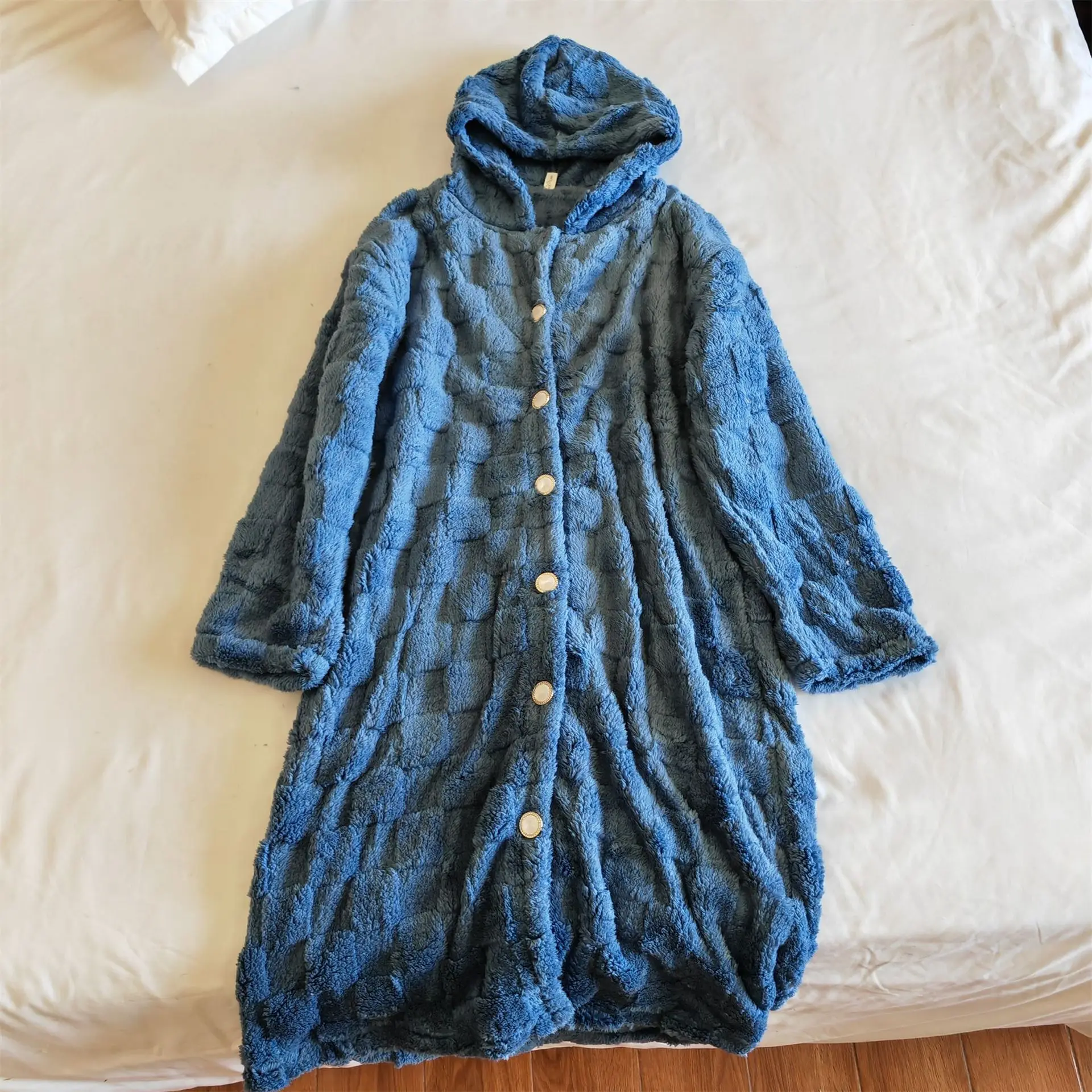 

Coral Fleece Robe Women's Fall Winter Thickened Hooded Bathrobe Flannel Soft Sleepwear Pajamas Loungewear Loose Shower Robe