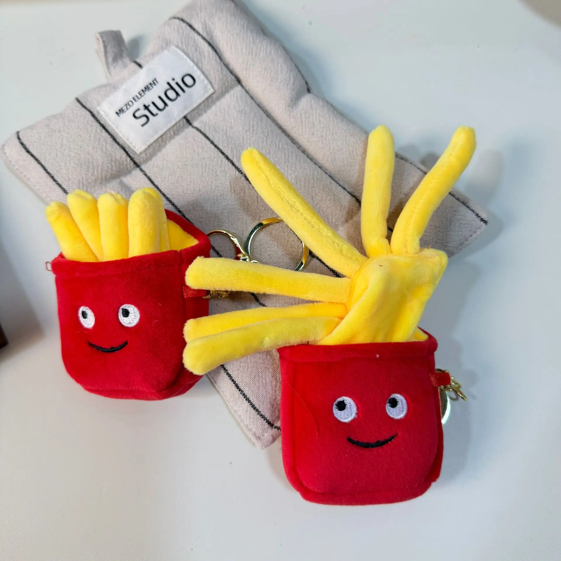 Cartoon Food Fries Plush Toy Pendant Keyring Cute Simulation Fries Plush Stuffed Toy Bag Decor Keyring Xmas Birthday Gift