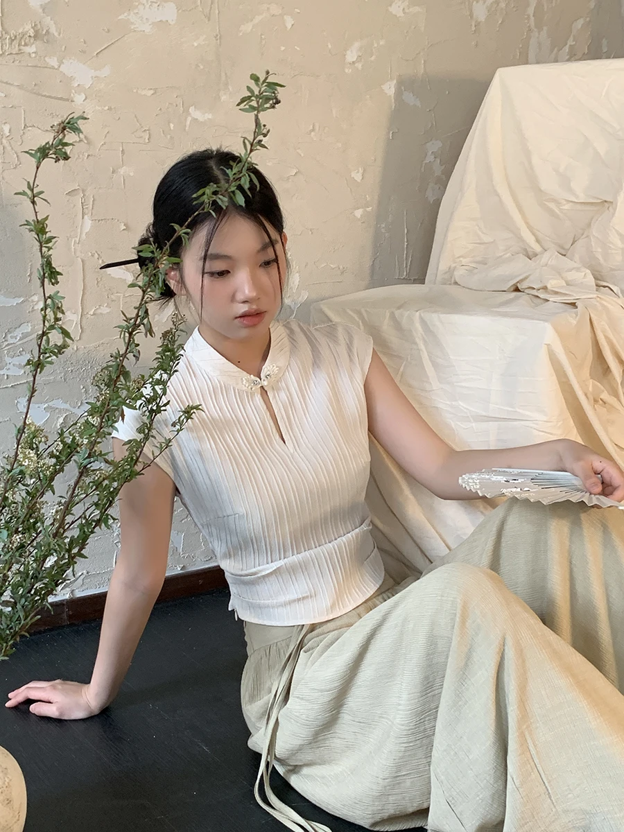 قميص نسائي قصير الأكمام جديد لعام 2025 باللون الأحمر، تصميم صيفي قصير على الطراز الصيني الجديد، قميص قصير عصري #5