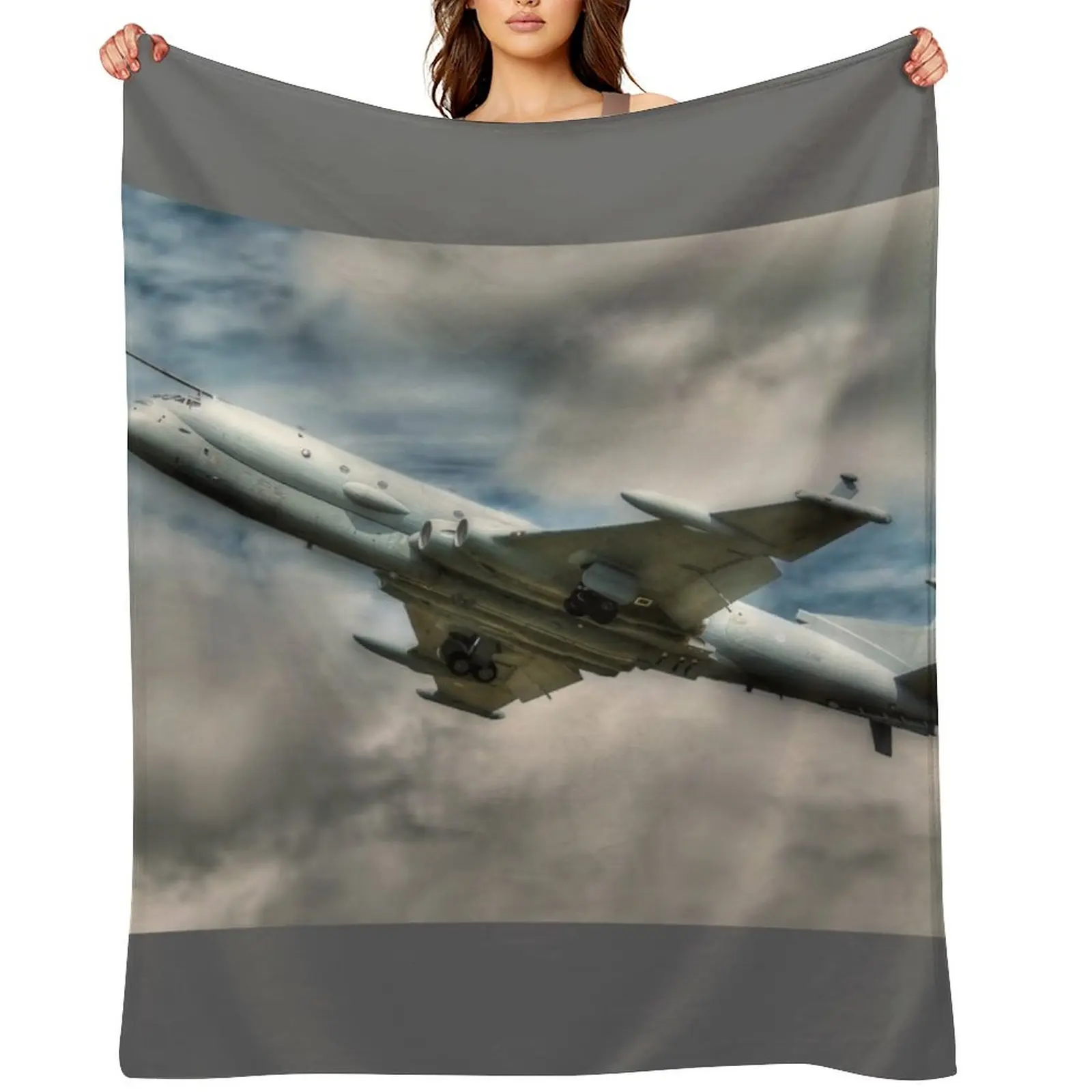 

Nimrod MRA4 - Maritime Patrol and Attack Aircraft Throw Blanket valentine gift ideas Softest Thermal for sofa Blankets