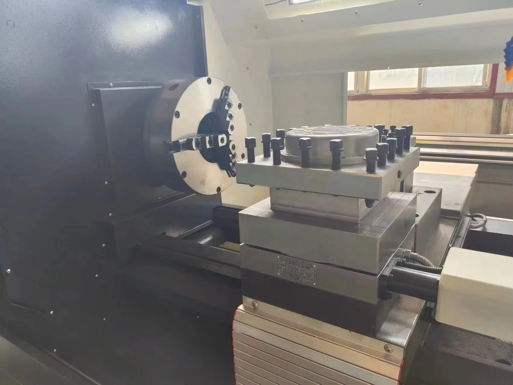 Turning Center CK6180 CNC Lathe Hine Auto Bar Feeder For Sale