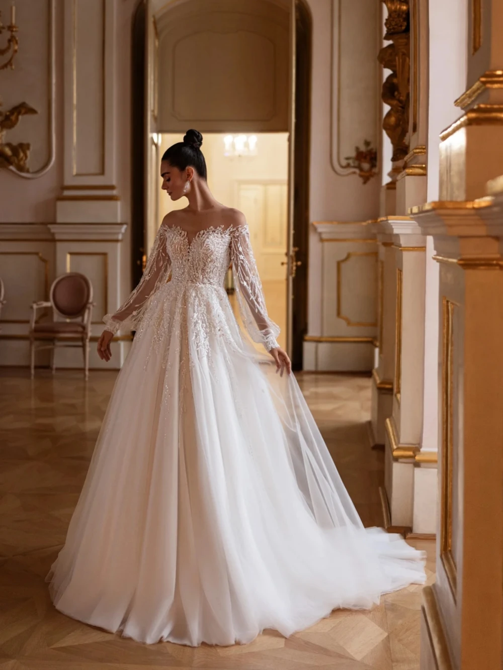 Nouveauté broderie perles robe de mariée rêveur dentelle Appliques robe de mariée personnalisé élégant a-ligne robes longues pour la mariée