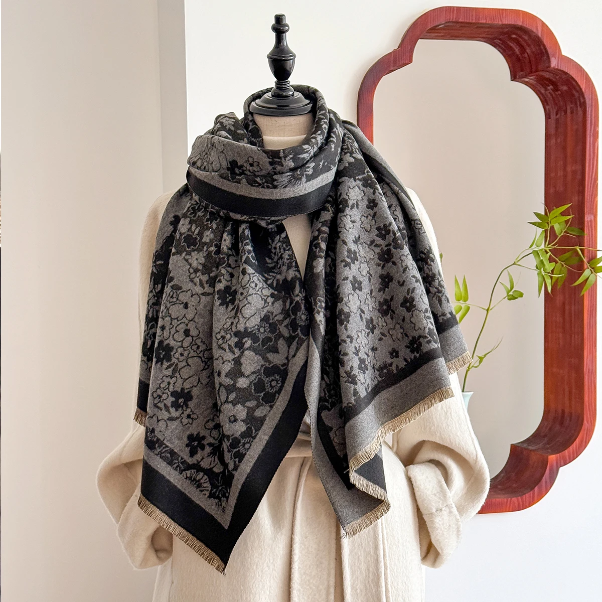 

Женский двусторонний жаккардовый шарф из пашмины, имитация кашемира, мягкая теплая бахрома, пашмина, зимнее холодостойкое ветрозащитное одеяло, шаль