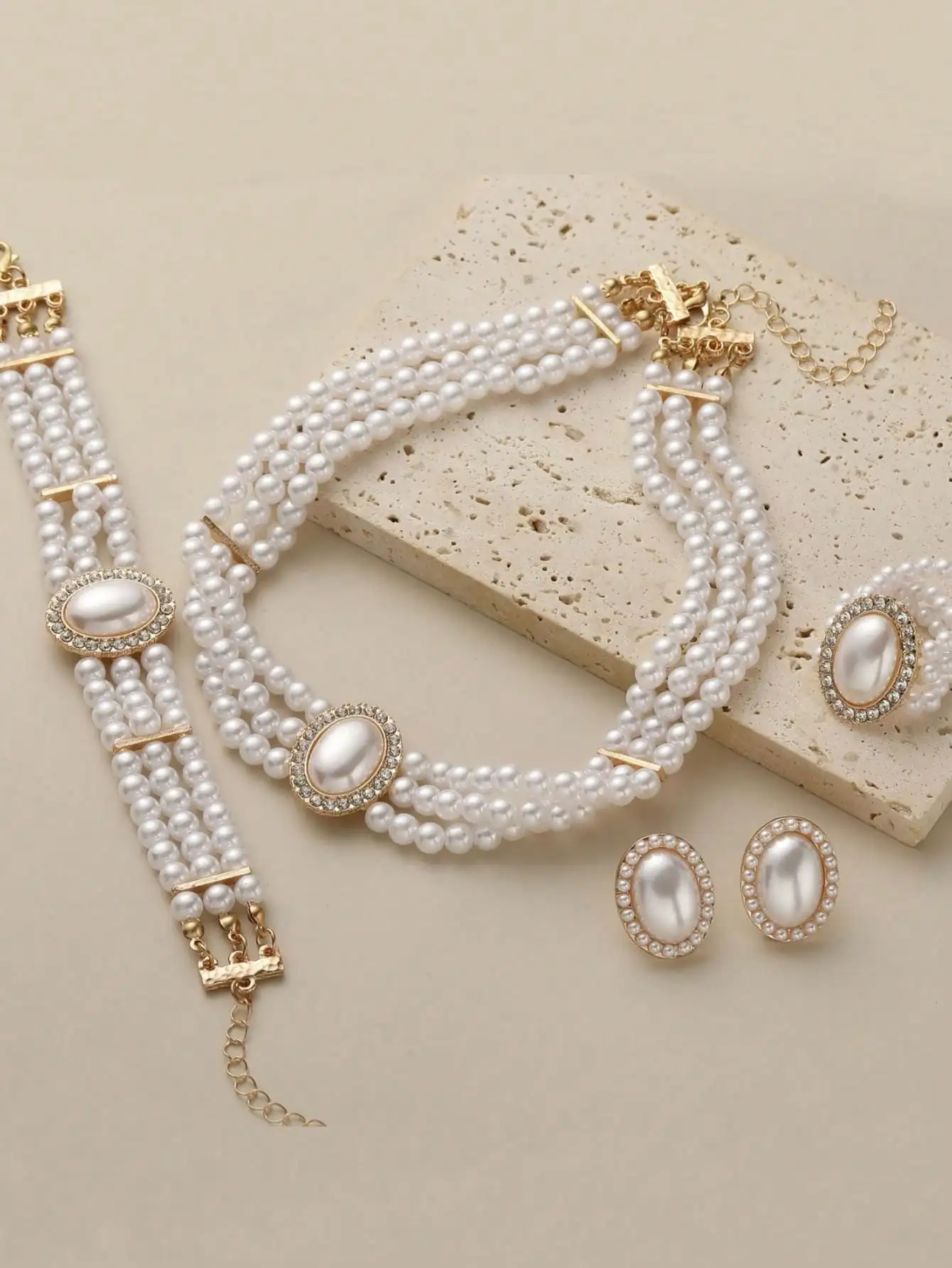 

Элегантный многослойный комплект украшений из жемчуга и стразов из 5 предметов для женщин