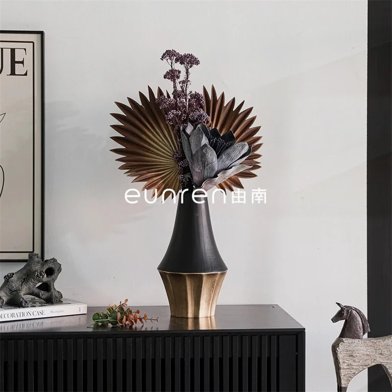 Vintage Black Gold Two Tone Dried Flower Vase Elegant Tabletop Decor For Dining Table TV Console Entryway Gift For Women