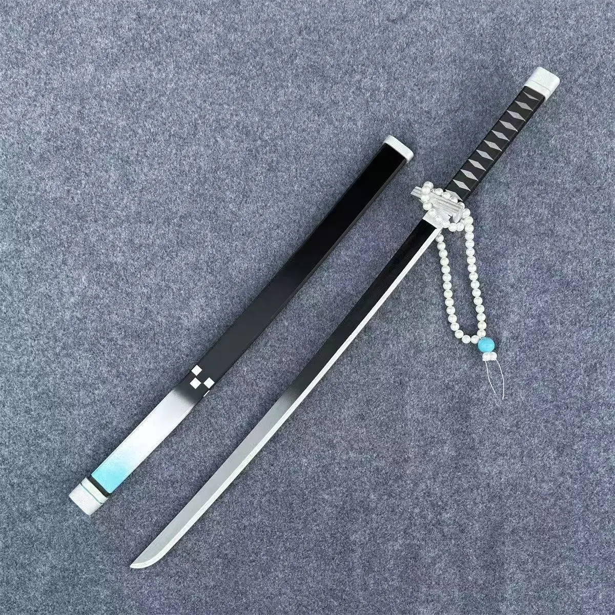 Spada dell'Esecuzione Bear of the Execution, Arma del Gioco Arknights, Modello di Spada per Cosplay, Accessorio per Costume per Feste di Halloween e Natale