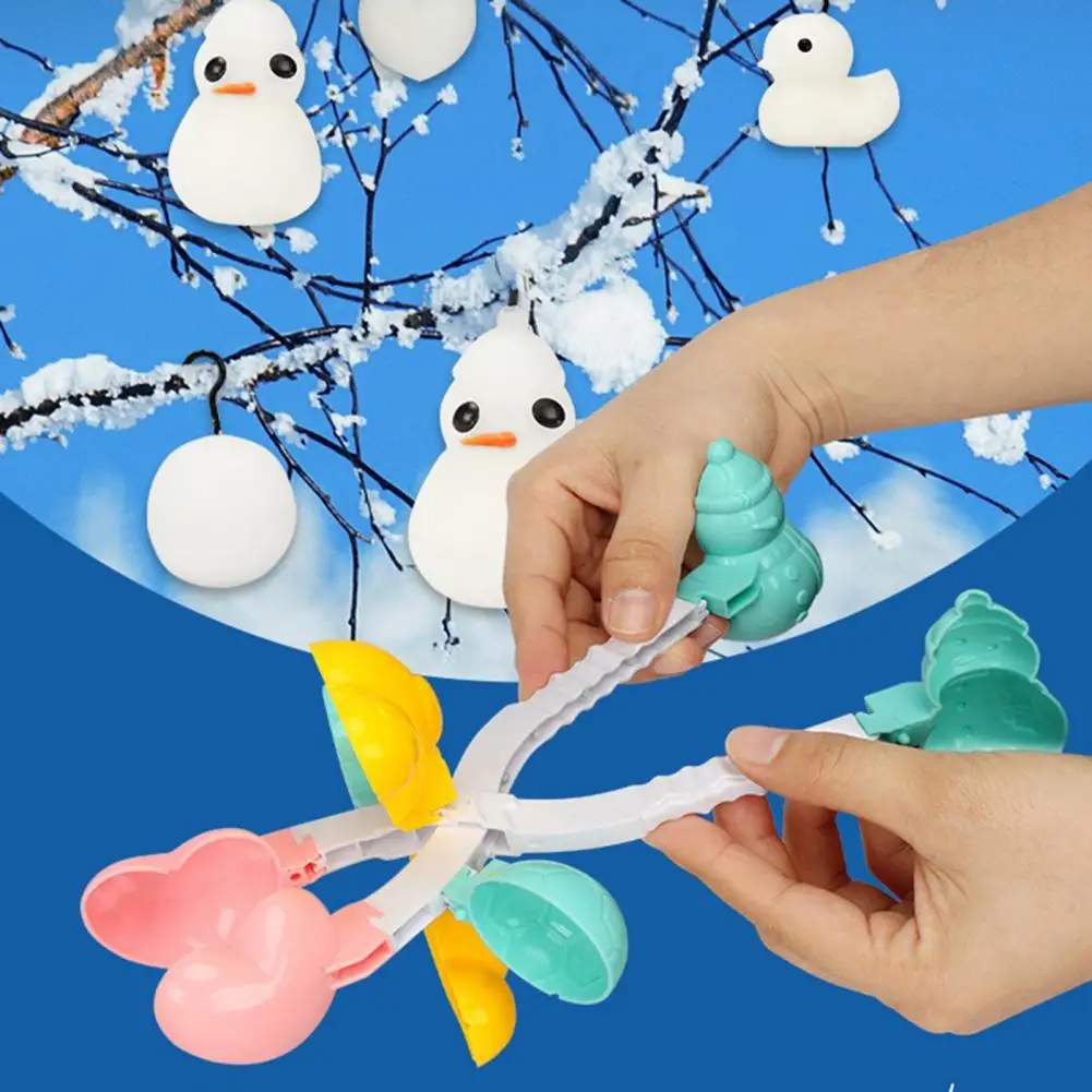 2025 Creatore di palle di neve Giocattolo staccabile Cuore d'amore Pupazzo di neve Forma di calcio Gioco di combattimento sulla neve all'aperto Clip per creare palle di neve per bambini