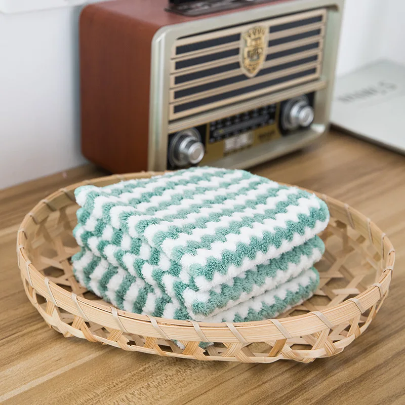 

Stripe Dish Clean Towel Coral Fleece Highly Absorbent Wipe Cloths Kitchen Dish Pot Cups Cleaning Rag Scouring Pad