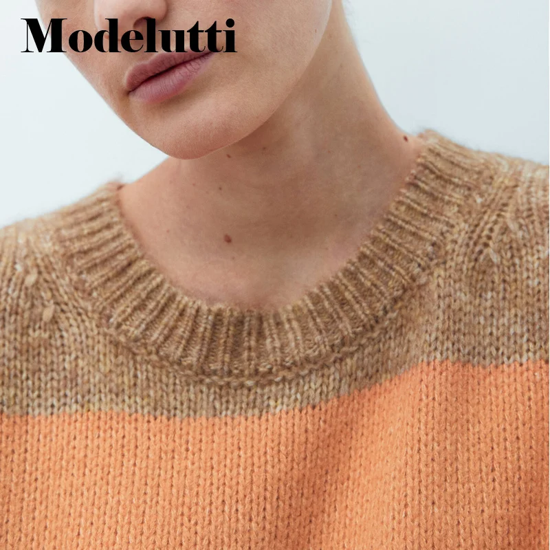 Spring 2023 New Autumn Fashion Knit Wide Stripes Round Neck Casual Long Sleeve Simple Sweater Temperament Women