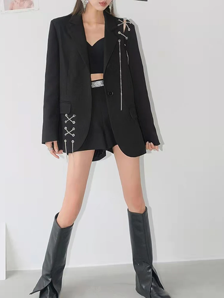 Women Black Chain Buckle Big Size Blazer New Lapel Long Sleeve Loose Fit Jacket Fashion Spring Autumn