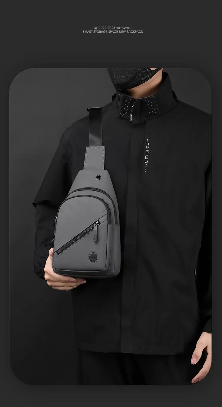 Lightweight Men's Chest Bag Image 13