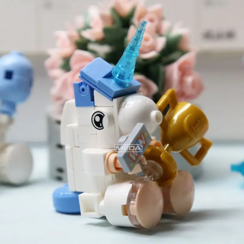 DIY 6-in-1 Upgrade Unicorn Building Bricks Self-assembly Educational Desk Decoration Cute Animas Blocks Child Surprise Toys Gift