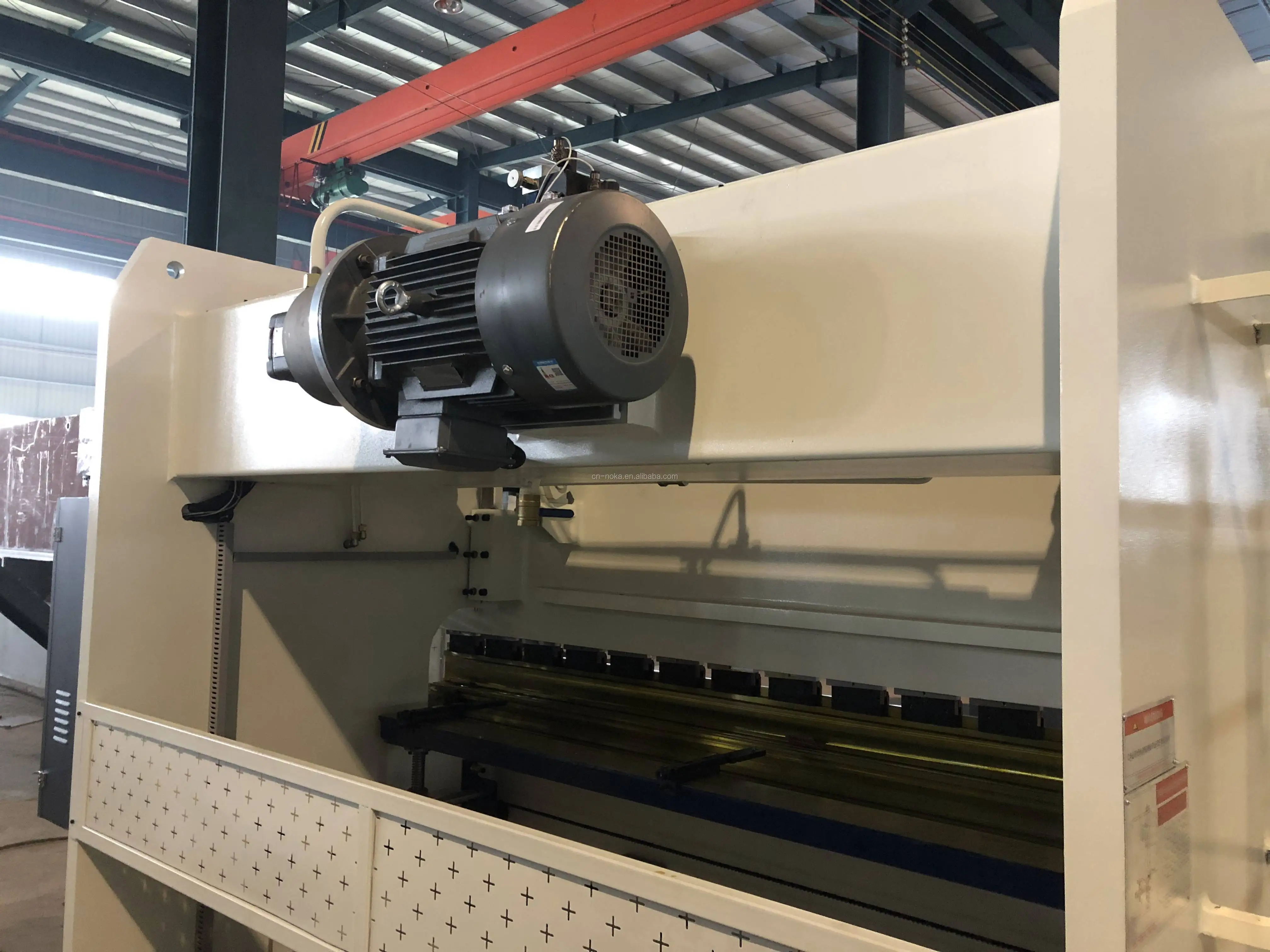 Metal Folder NOKA 6 Axes Full Servo Press Brake Hine 175T 4000 Mm With Delem Da66t 3D CNC Control System