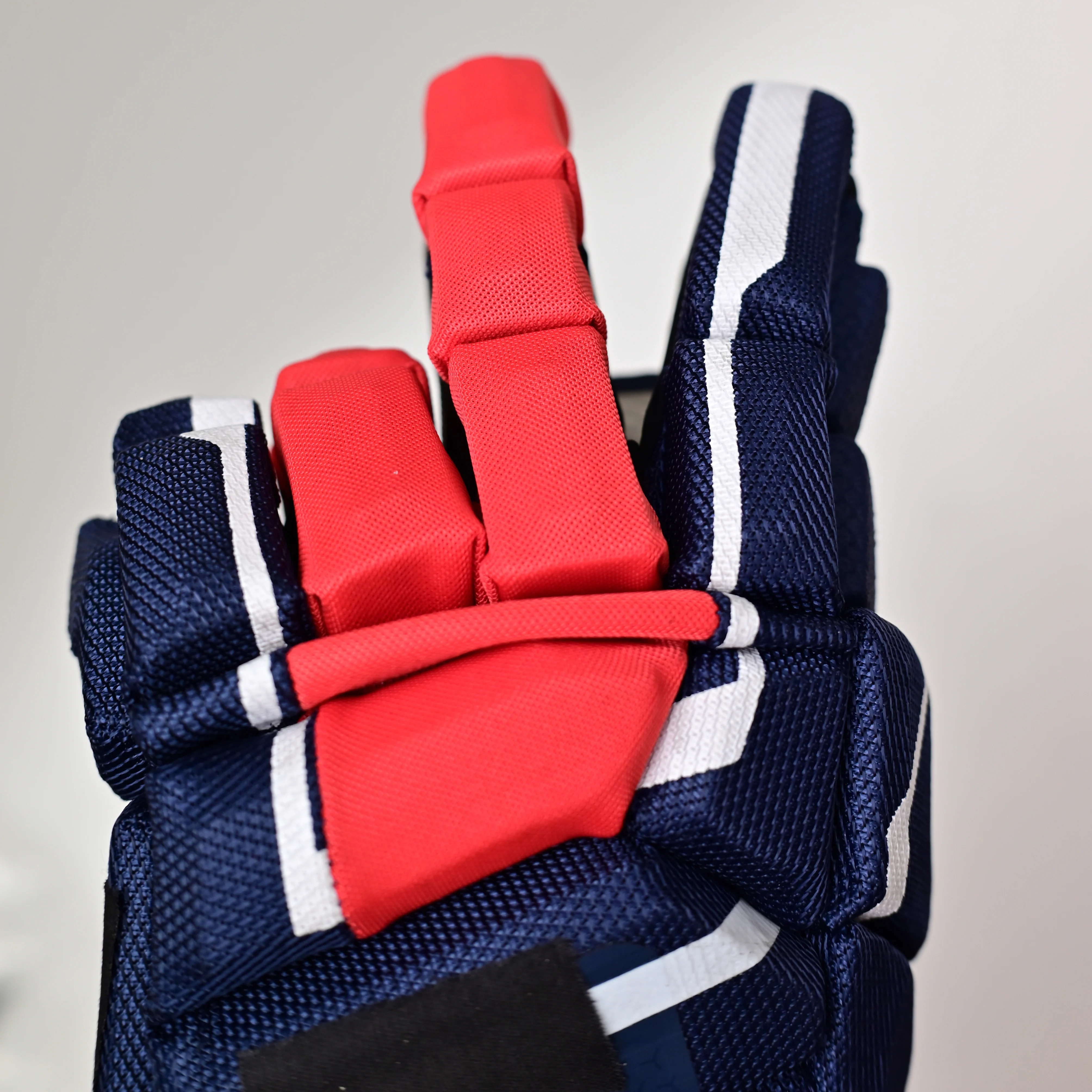 [1-pairs][MACH]New Ice Hockey Gloves BAU Brand Mach 14