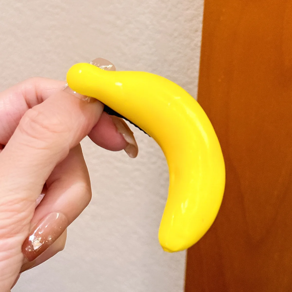 1 lustige Entenschnabel-Clip in Obst- und Gemüseform, niedliche Simulations-Obst-Haarspange, seitlicher Clip, gebrochene Haarspange für Damen – Detail 9