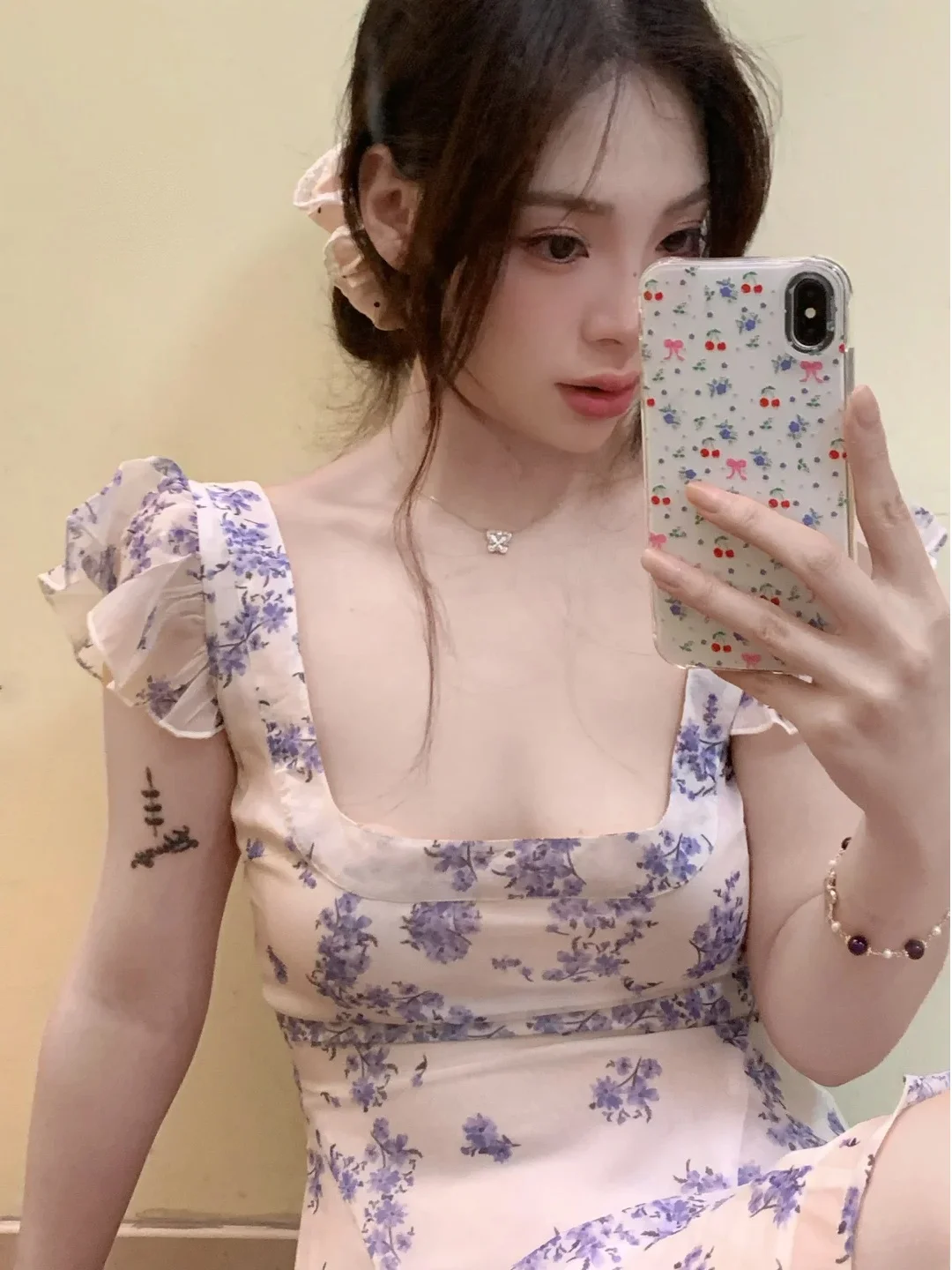 Floral Print Dr Wom… - image