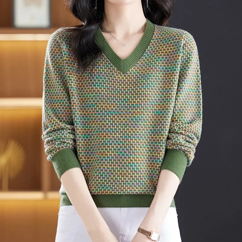 

Fashion New V Neck Women's Sweater Long Sleeve Knitwear Top Spring Autumn Outside Wear Bottom Blouse Female Pollovers Top