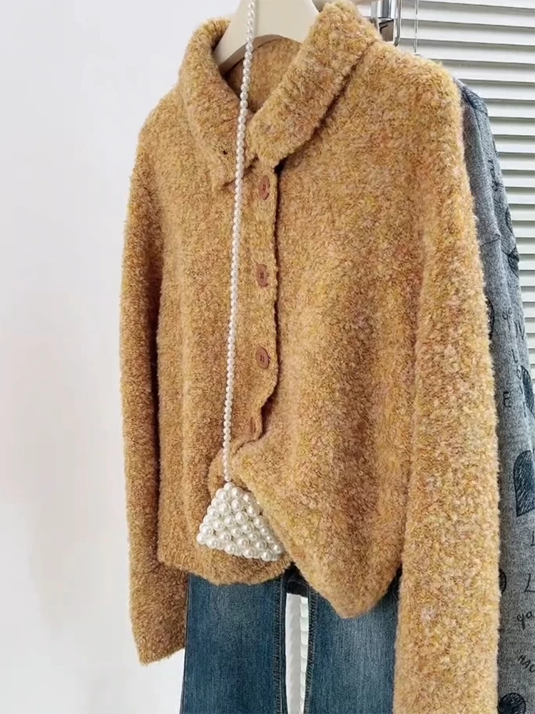 

Корейский мягкий плюшевый свитер-кардиган, новинка зимы, большие размеры, модный универсальный антивозрастной топ, женская вязаная одежда