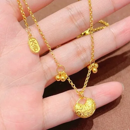 

New 18K gold necklace fruitful pendant AU750 gold lock bag tassel clavicle chain gift for girlfriend jewelry