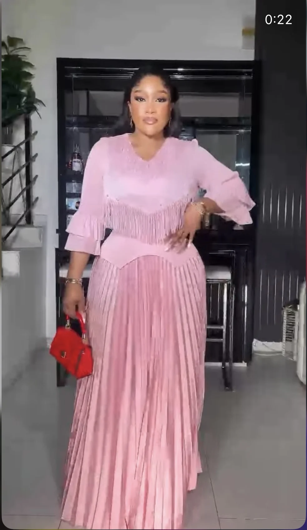 

Miyake 2023, весенний однотонный комплект с бахромой и бусинами, v-образным вырезом на талии, топ, плиссированная юбка, комплекты из двух предметов, женская одежда