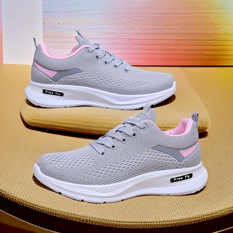 

2025 New Versatile Women's Shoes Sneakers Women's Soft-soled Breathable Mother Shoes Lightweight Casual Shoes Women Sports Shoes