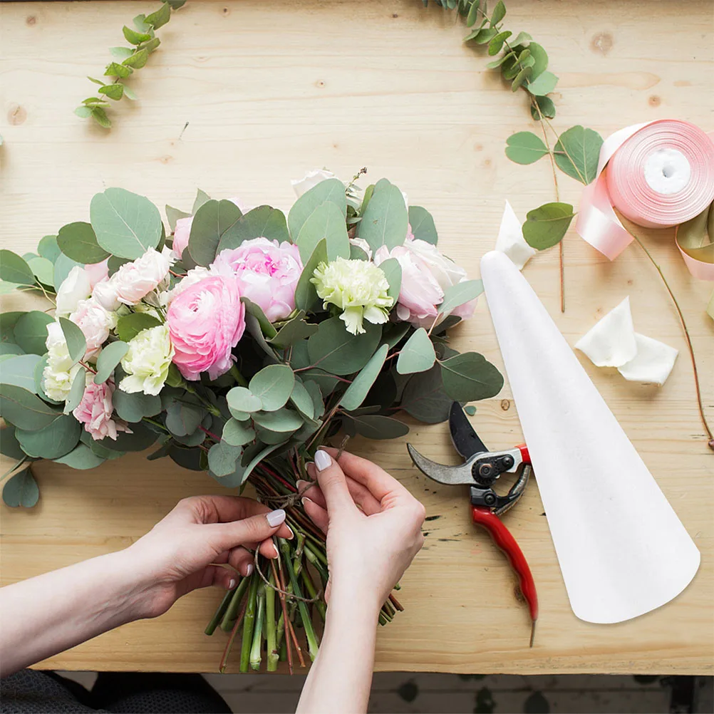 

4 шт. пенопластовые конусы белого цвета, материал для рукоделия, для детских проектов, школьного творчества, декора, праздничных товаров, поделок