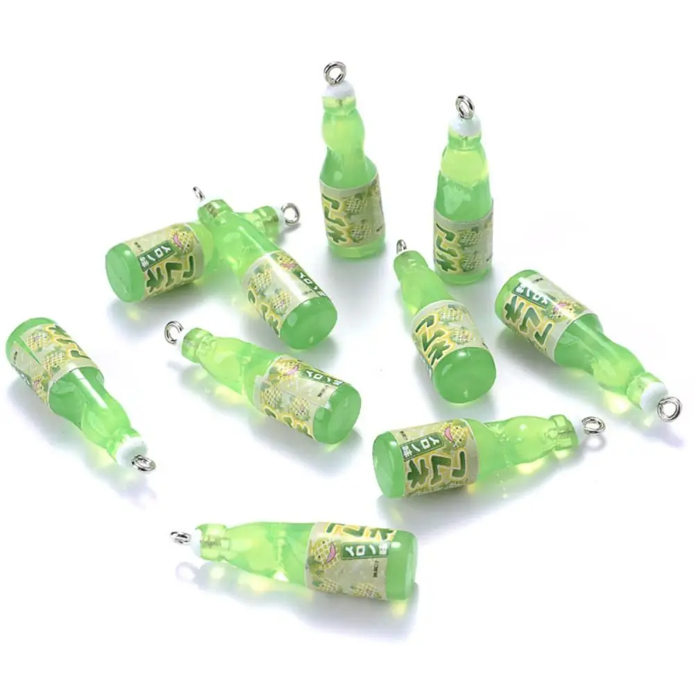 10 Stück Harz Charms Saft Flasche Harz Anhänger Charms Getränke Mini Saft Flasche Trinken Anhänger Mini Niedlich
