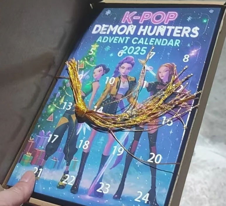 جديد Kpop شيطان الصيادين تقويم القدوم K البوب شيطان الصيادين رومي ميرا زوي النمر عيد الميلاد العد التنازلي تقويم القدوم هدية 24 يوما #6