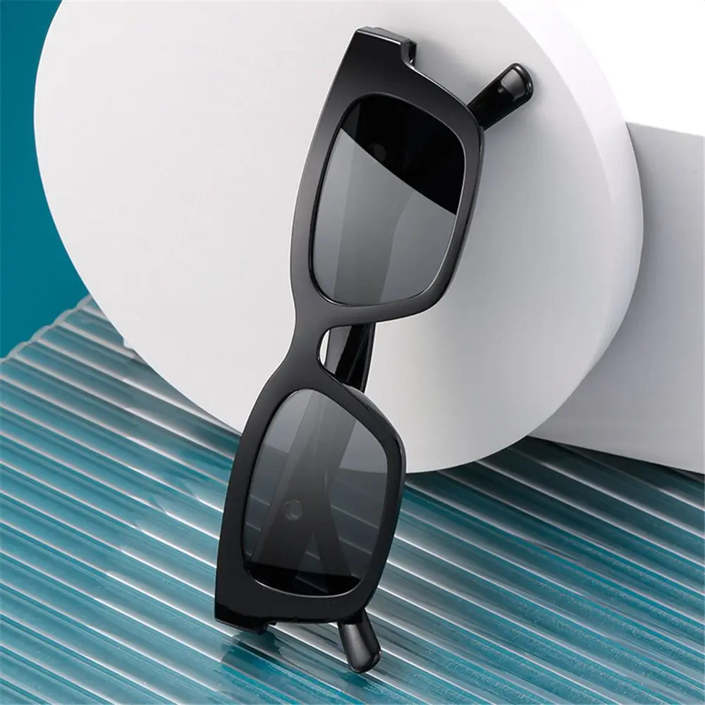 Women Rectangle Sunglasses Retro Driving Glasses 90s Vintage Fashion Narrow Square Frame UV400 Protection Eyeglasses