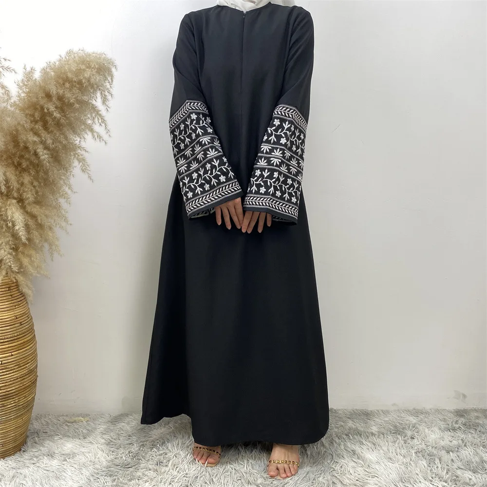 Abaya-Robe longue en lin à manches brodées pour femmes musulmanes, kimono de Dubaï et de Turquie, vêtements du Ramadan Islam, robe caftan de luxe