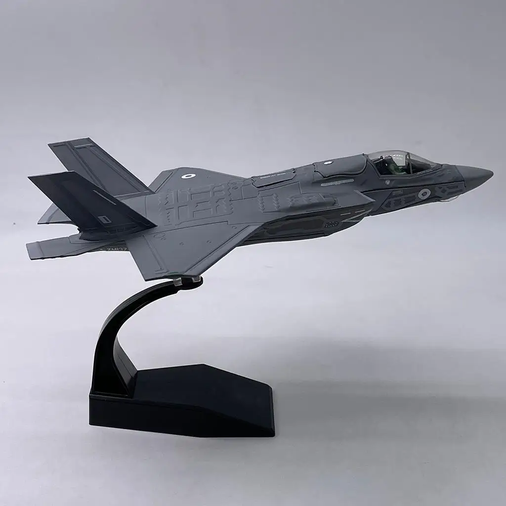 

1/72 Scale Plane Model Diecast Alloy Model Desktop Decor Model Plane Collection Gift