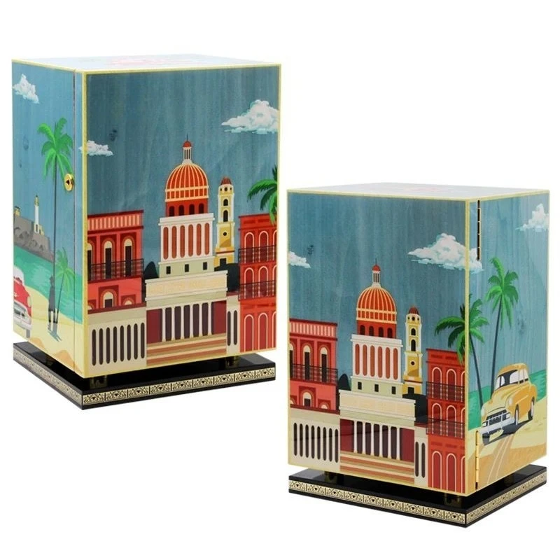 Cedar wood cigar cabinet, piano paint with lock three-layer moisturizer