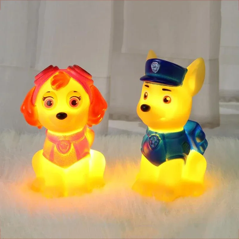 Lámpara de la patrulla canina para niños, luz Led de noche de Anime, bonita lámpara de mesita de noche para decoración de dormitorio, regalo de