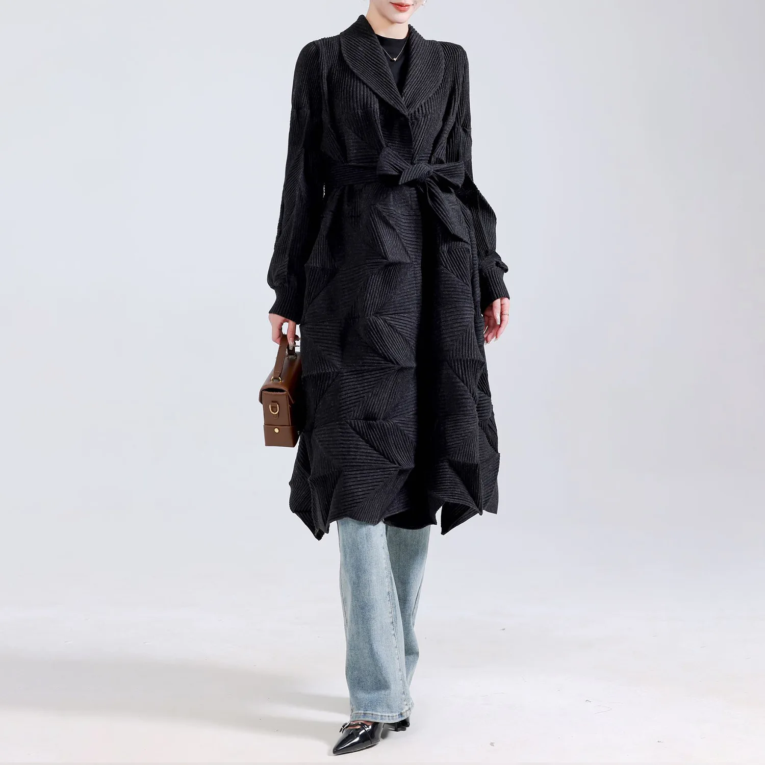 

Miyake Pleated Autumn and Winter Thick Woolen Coat, Warm and Loose Lace Up, Medium To Long Fashion Pleated Windbreaker Jacket