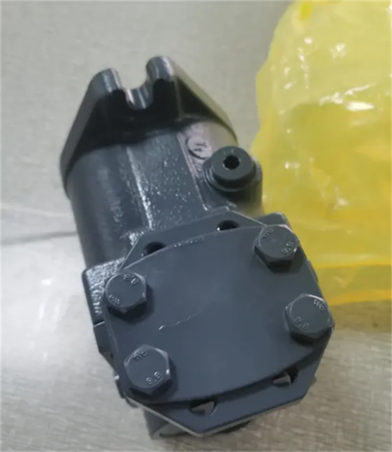 Pump A4FO22 A4FO16 A4FO28 A4FO40 71 125 250 500 series A4F022/31L-NSC12N00 Swash plate axial Piston Fixed Displacement Pump